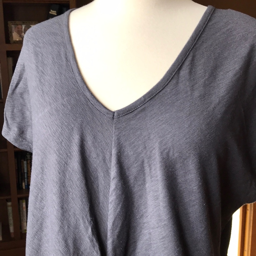 Universal Thread top - Picture 2 of 7